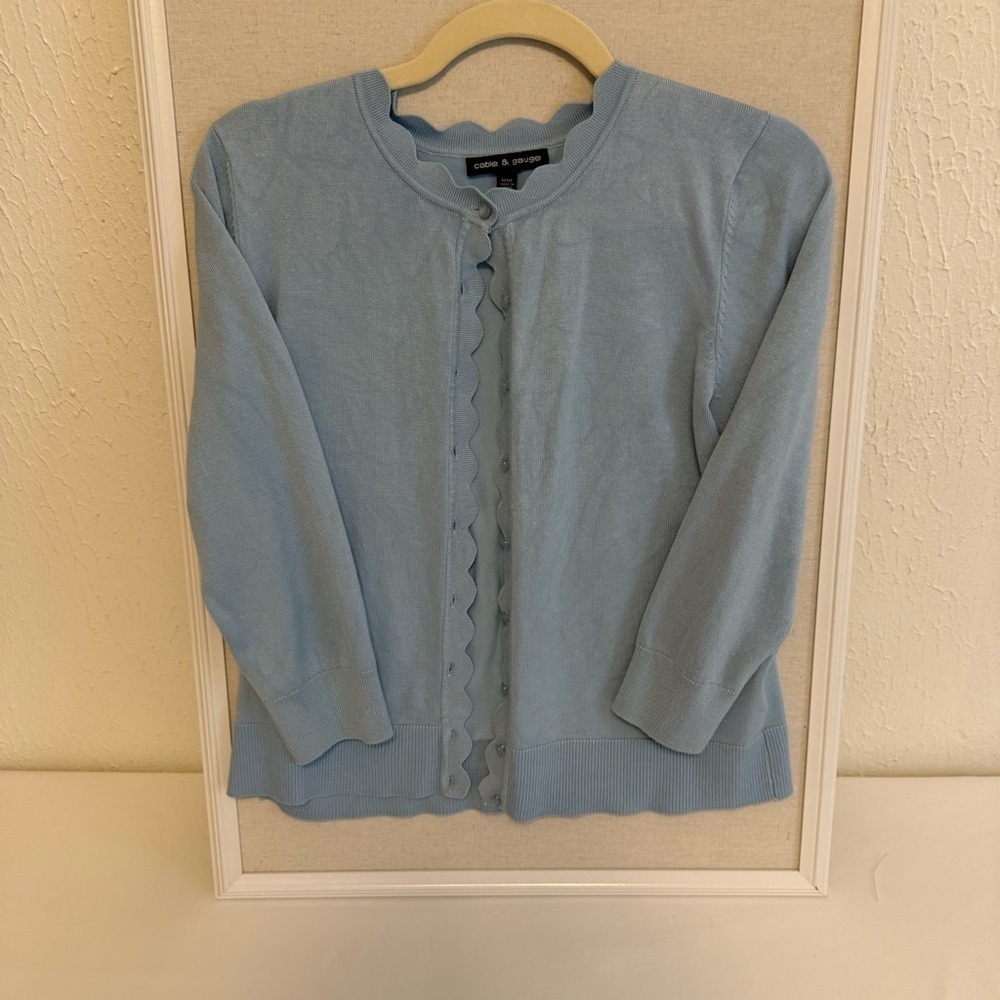 Cable & Gauge Scalloped Light Blue Cardigan, worn once for photoshoot, newish! - Picture 5 of 9